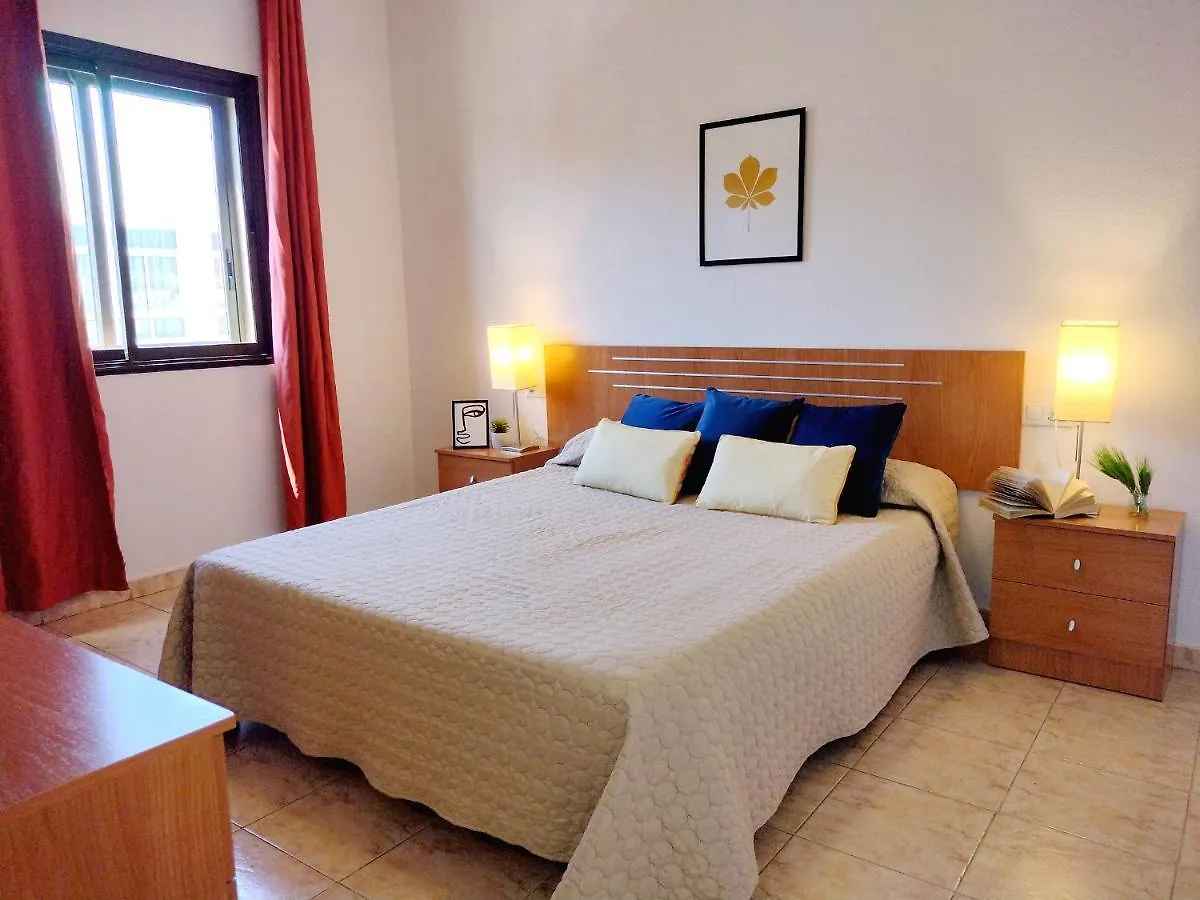 Apartamentos Almirante Puerto del Rosario